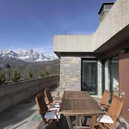 Balcon De Saras En